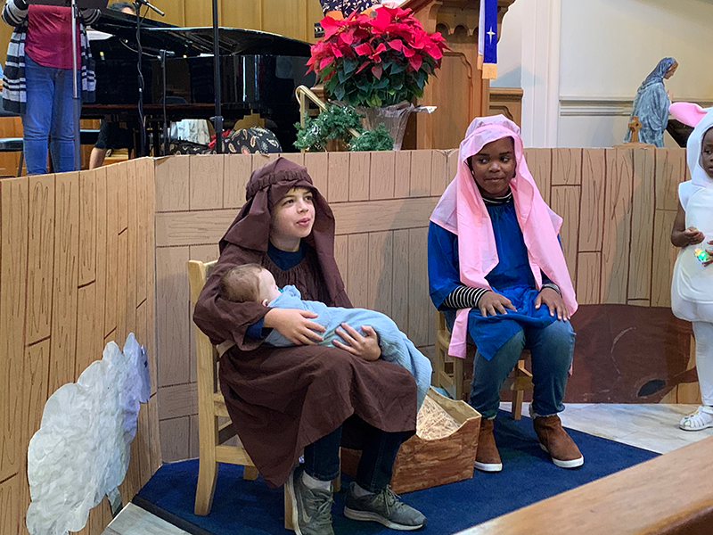 Children putting on Christmas pageant